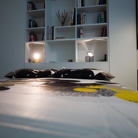 Stylish Mini In The Heart Of Milano Apartment Phòng bức ảnh