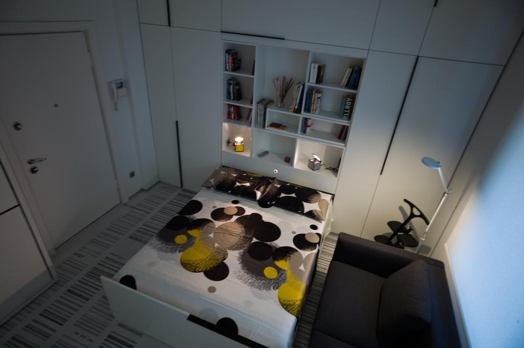 Stylish Mini In The Heart Of Milano Apartment Phòng bức ảnh